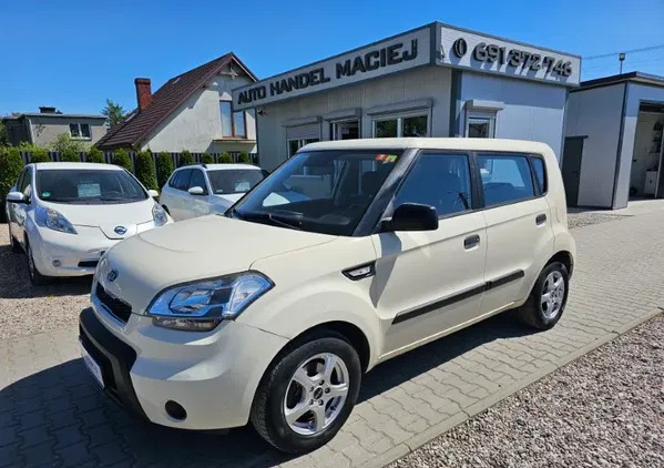 kia Kia Soul cena 20900 przebieg: 157000, rok produkcji 2009 z Alwernia